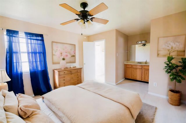 1907 Country Village Boulevard B, Humble, TX 77338