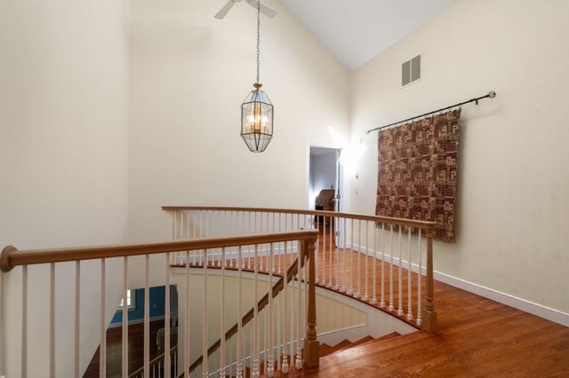 2 Sanger Cir, Dover, MA 02030