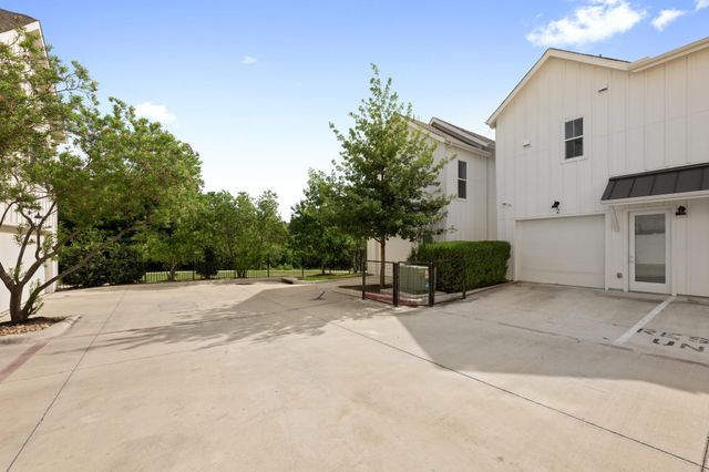 2624 Metcalfe RD 2, Austin, TX 78741