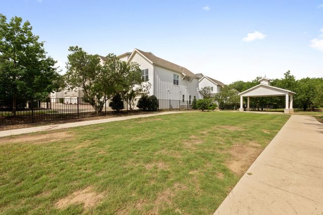 2624 Metcalfe RD 2, Austin, TX 78741