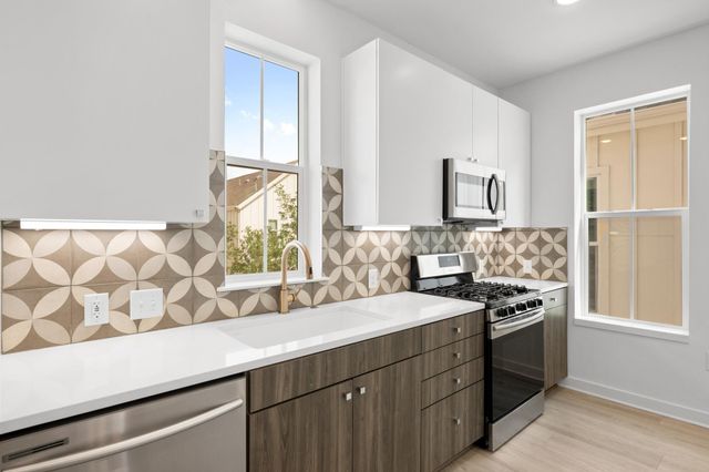 2624 Metcalfe RD 2, Austin, TX 78741