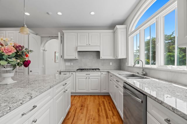 64 Webster Point Road, Madison, CT 06443