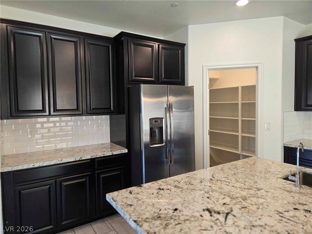 6967 Noah Raven Street, North Las Vegas, NV 89084