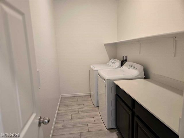 6967 Noah Raven Street, North Las Vegas, NV 89084