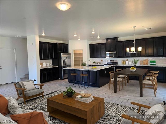 6967 Noah Raven Street, North Las Vegas, NV 89084