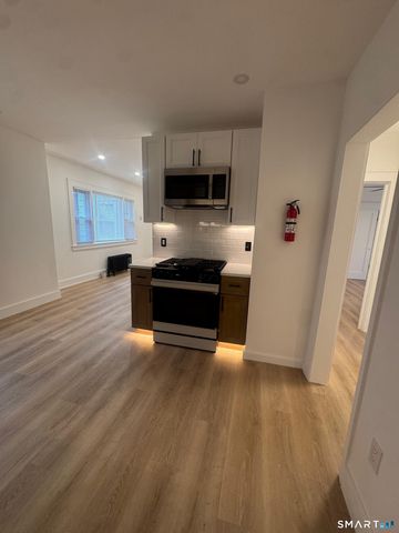 51 Marion Street 2nd, Bridgeport, CT 06606