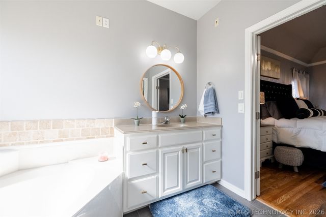 710 W 40th Street, Sand Springs, OK 74063