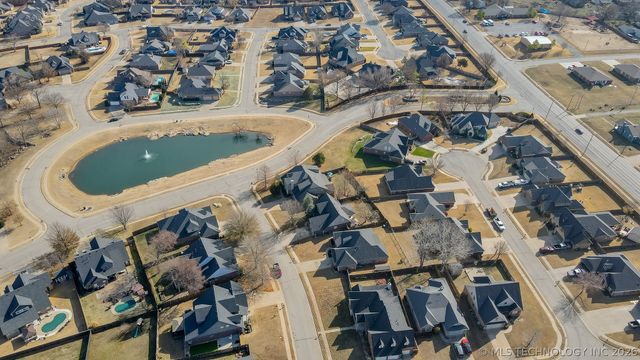 710 W 40th Street, Sand Springs, OK 74063