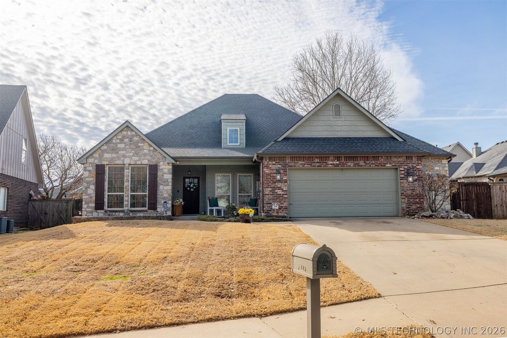 710 W 40th Street, Sand Springs, OK 74063