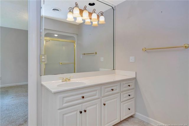 5008 Willow Oak Drive, Lumberton, NC 28358