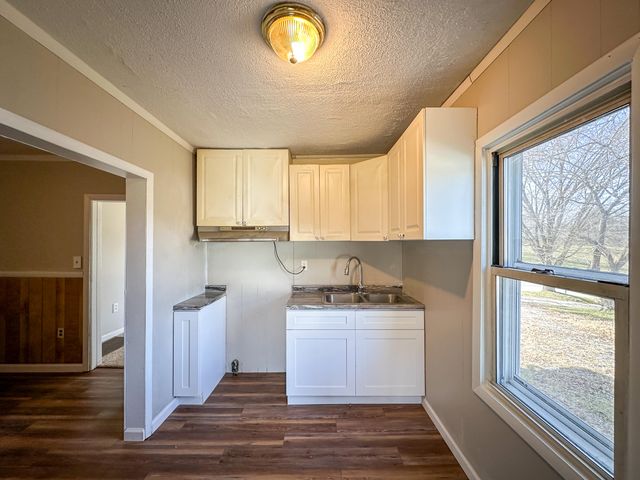 391 Pine Valley Lane, Flat Lick, KY 40935