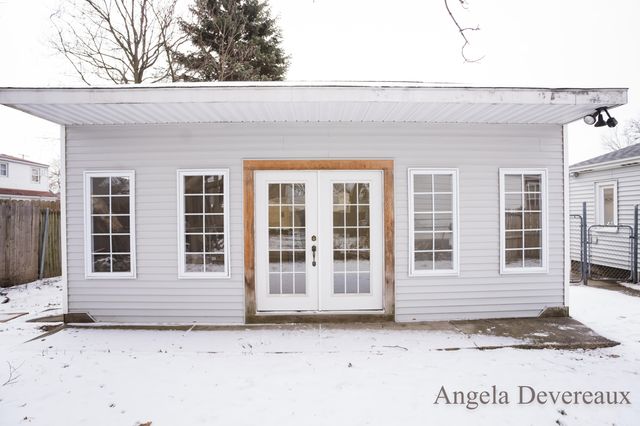 3640 Raven Avenue SW, Wyoming, MI 49509