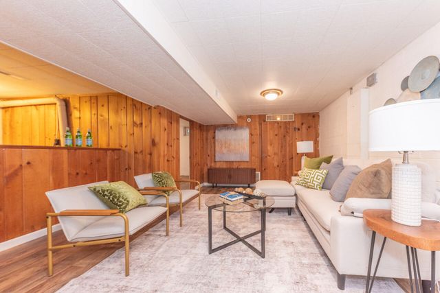 1408 E Park Place, Ann Arbor, MI 48104