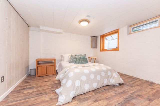 1408 E Park Place, Ann Arbor, MI 48104