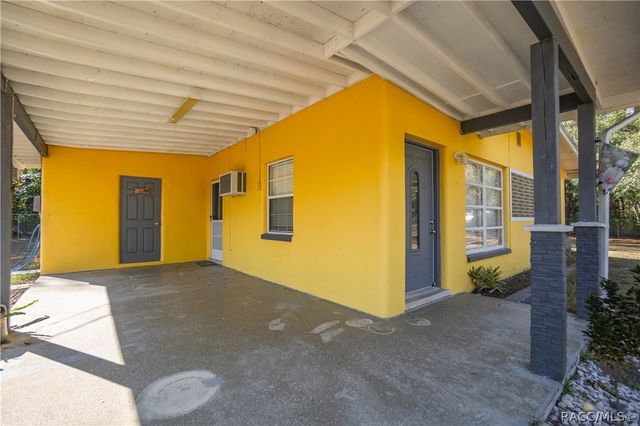 3290 E Griffin Street, Inverness, FL 34453