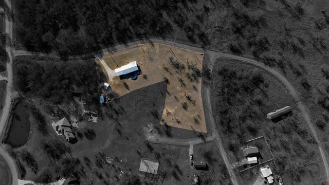 305 Cheyenne Drive, Runaway Bay, TX 76246