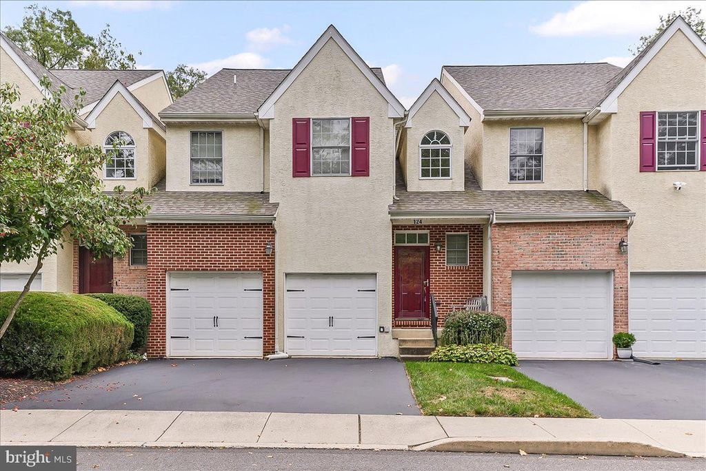 124 CARLI DR, Broomall, PA 19008