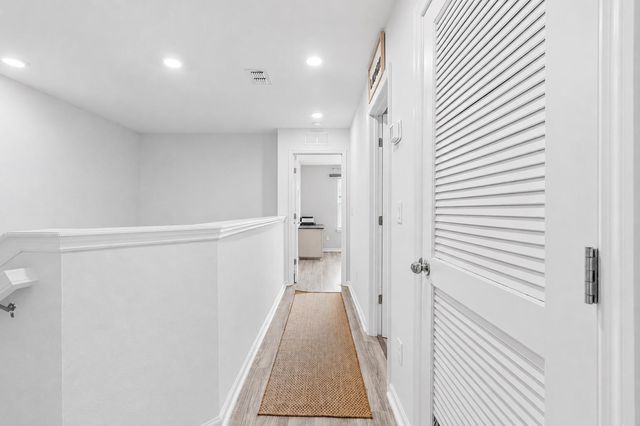 242 Boracay Cir, St Johns, FL 32259
