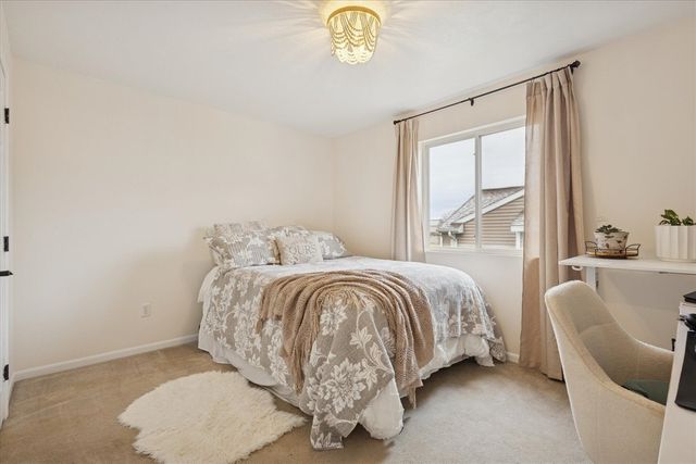 360 Tall Grass Drive, Cedar Springs, MI 49319