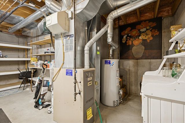 360 Tall Grass Drive, Cedar Springs, MI 49319