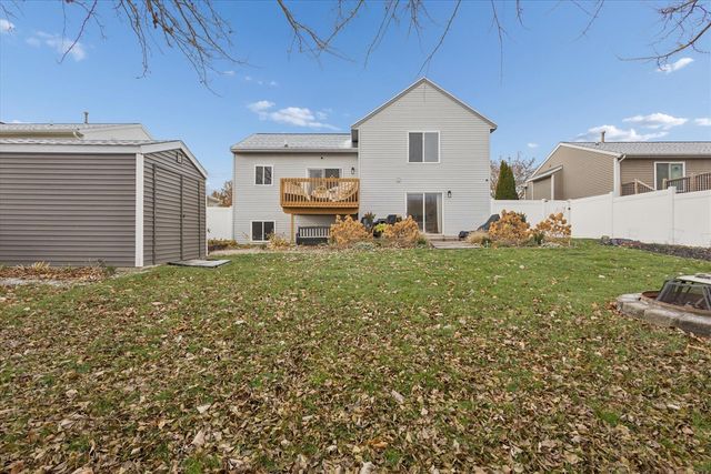 360 Tall Grass Drive, Cedar Springs, MI 49319