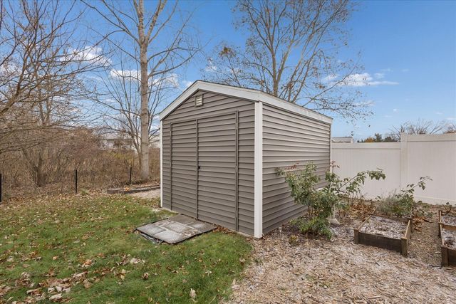 360 Tall Grass Drive, Cedar Springs, MI 49319