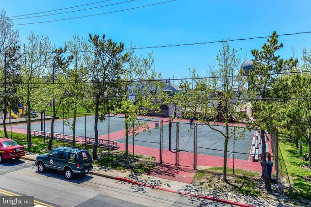 203 5th St Unit 34, Ocean City, MD 21842