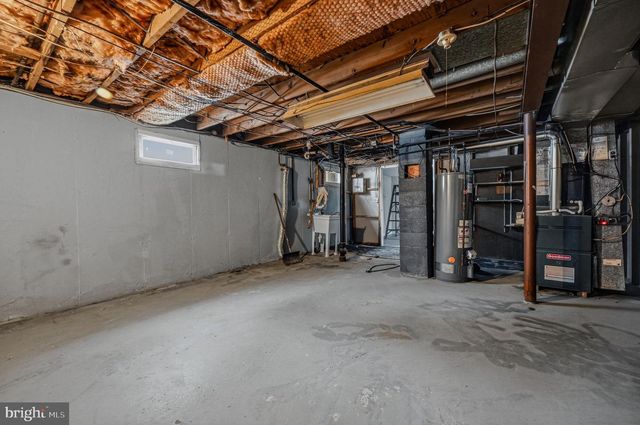 14 CHERRY RD, New Castle, DE 19720