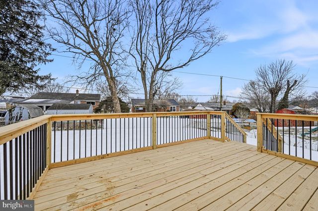 14 CHERRY RD, New Castle, DE 19720