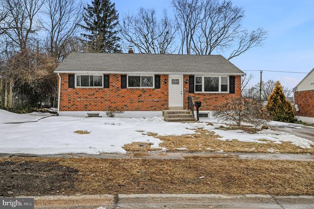 14 CHERRY RD, New Castle, DE 19720