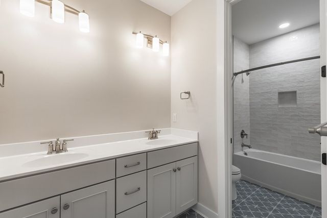 353 Reddenwood Road, Hendersonville, TN 37075