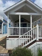 35080 NORTH DR #B49, Lewes, DE 19958