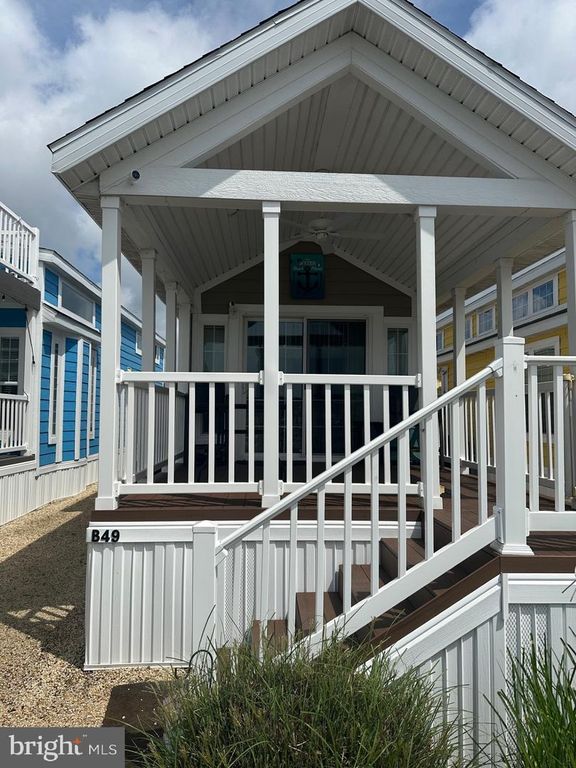35080 NORTH DR #B49, Lewes, DE 19958