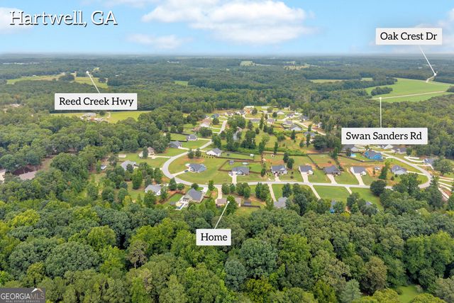 423 N Point Circle, Hartwell, GA 30643