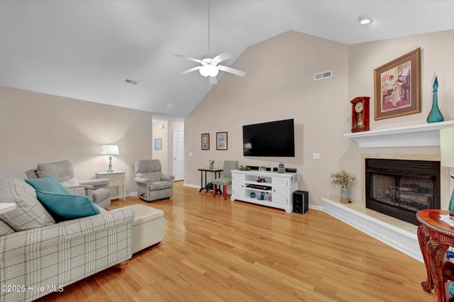 1309 Brookside Gardens Drive, Wilmington, NC 28411
