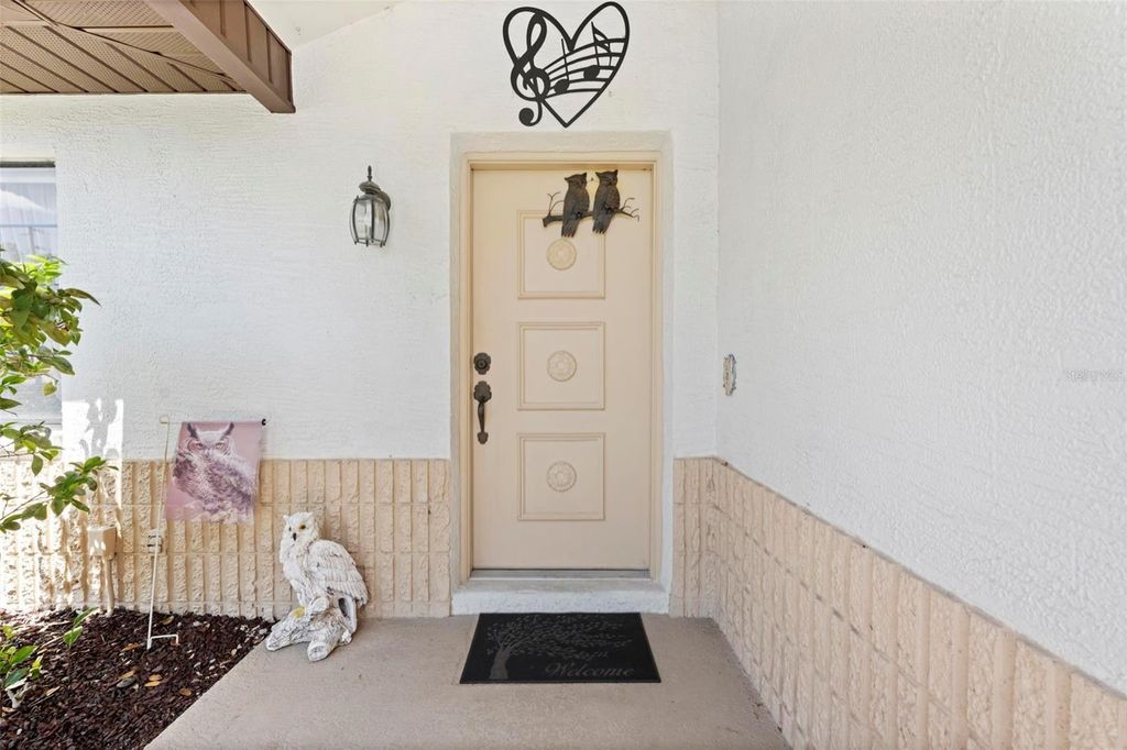 Image 16 of property listing at 4488 BLUEWATER AVENUE, Spring Hill, FL 34606