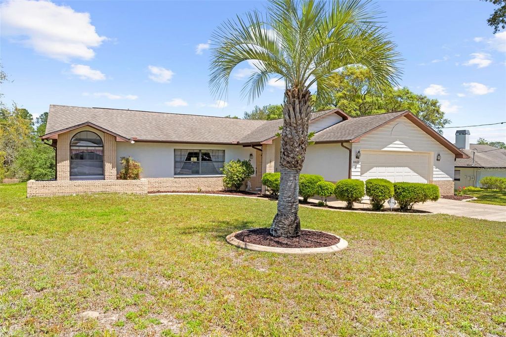 Image 3 of property listing at 4488 BLUEWATER AVENUE, Spring Hill, FL 34606
