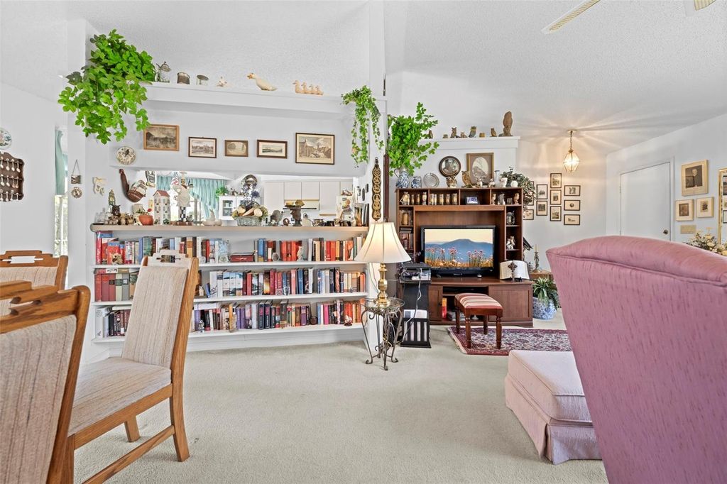 Image 21 of property listing at 4488 BLUEWATER AVENUE, Spring Hill, FL 34606