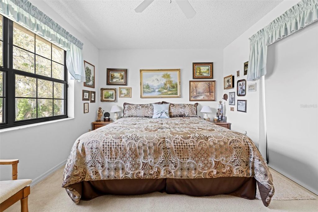 Image 35 of property listing at 4488 BLUEWATER AVENUE, Spring Hill, FL 34606