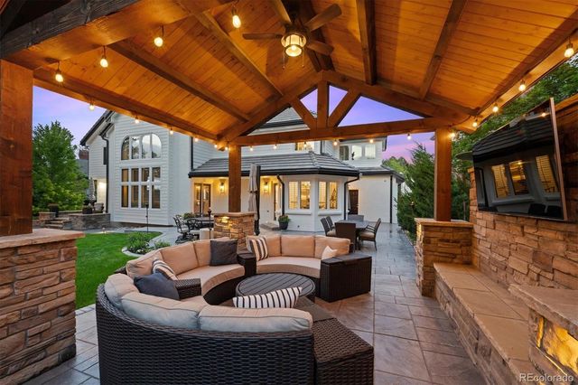 5267 S Geneva Street, Englewood, CO 80111