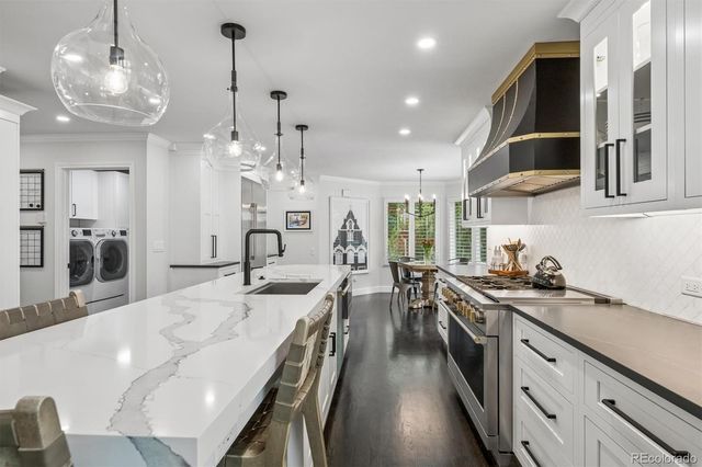 5267 S Geneva Street, Englewood, CO 80111
