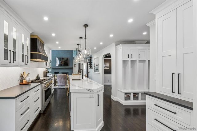 5267 S Geneva Street, Englewood, CO 80111