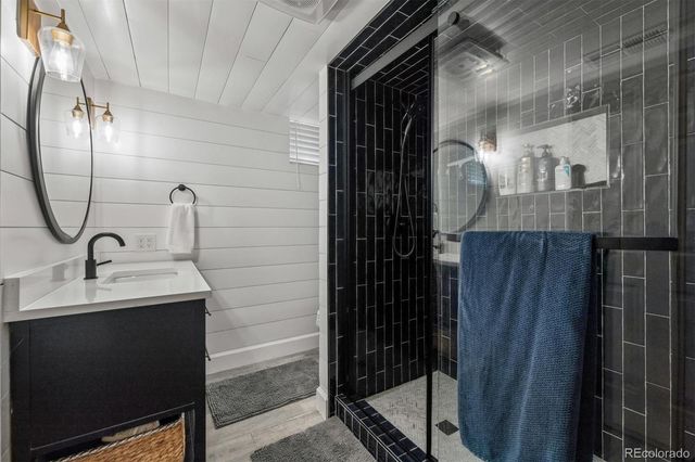5267 S Geneva Street, Englewood, CO 80111
