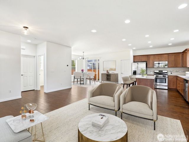 18404 97th Avenue Ct E, Puyallup, WA 98375