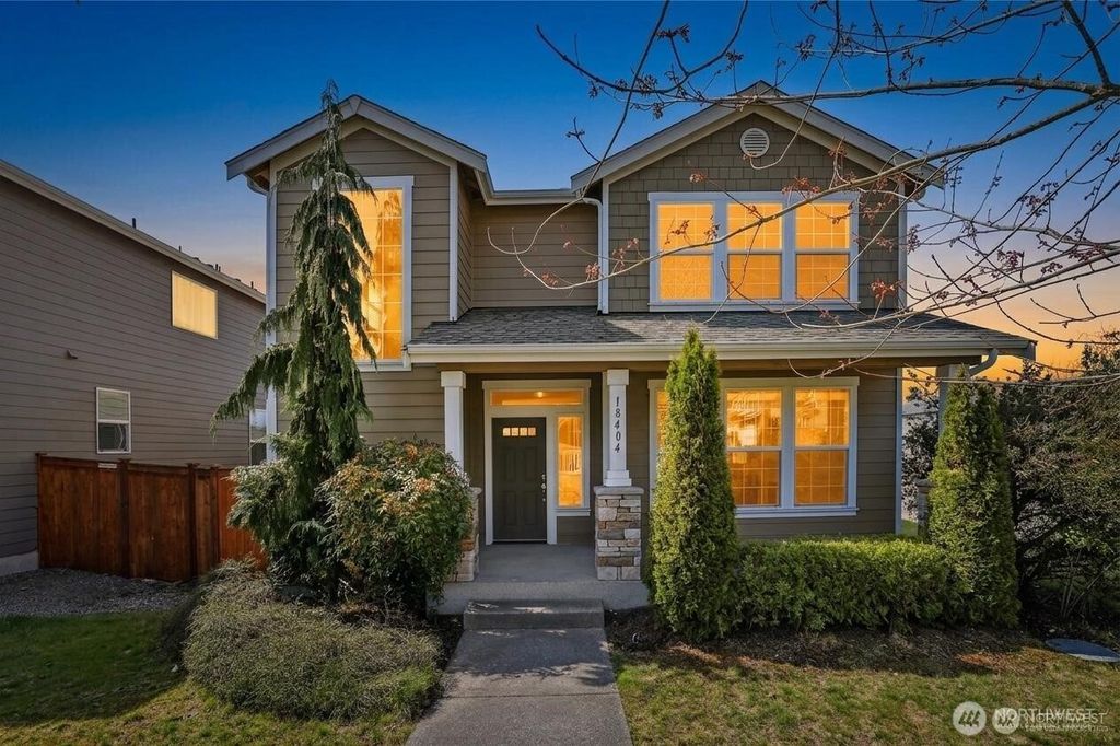 18404 97th Avenue Ct E, Puyallup, WA 98375