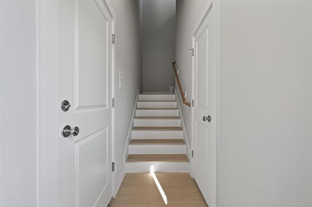 6702 Metro Blvd 6, Houston, TX 77083