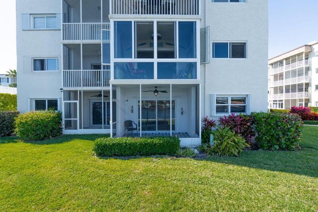 646 Snug Harbor Drive H101, Boynton Beach, FL 33435