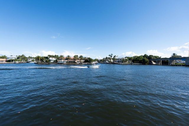 646 Snug Harbor Drive H101, Boynton Beach, FL 33435