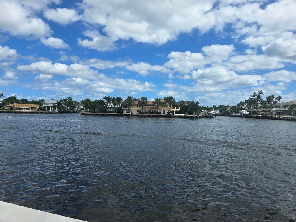 646 Snug Harbor Drive H101, Boynton Beach, FL 33435