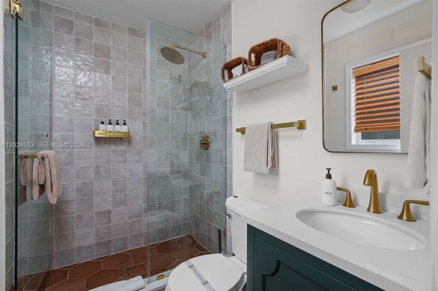 3627 NE 19th Ave, Oakland Park, FL 33308